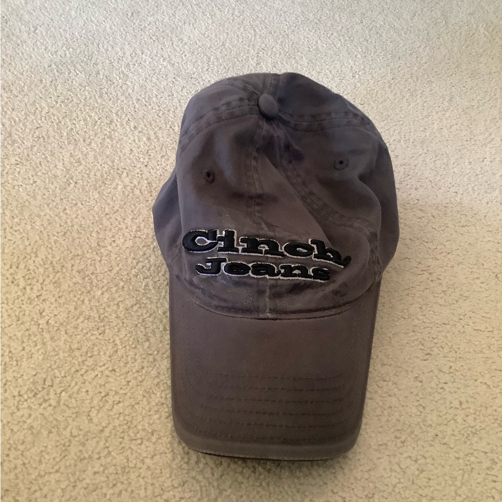 Women’s Cinch Jeans Grey Hat